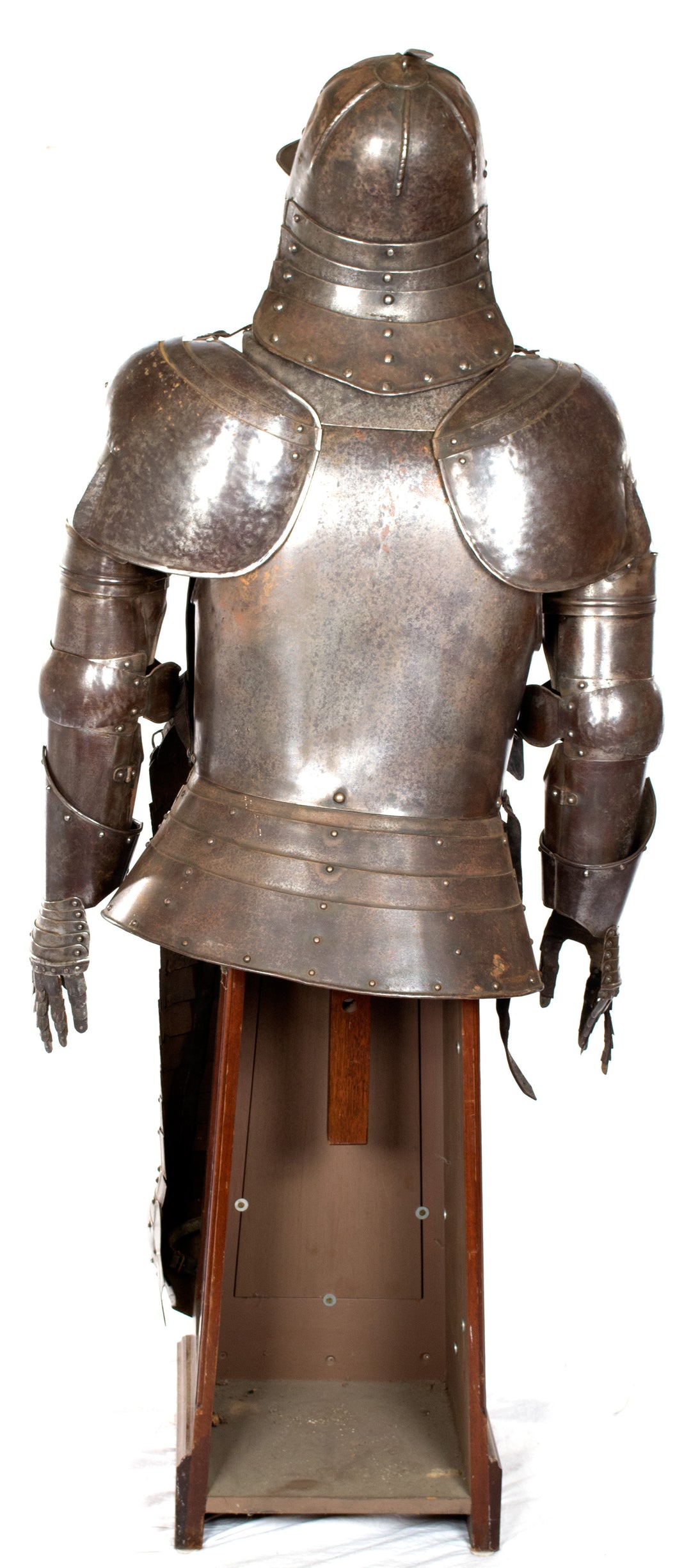 Cuirassier Three-Quarter Armor